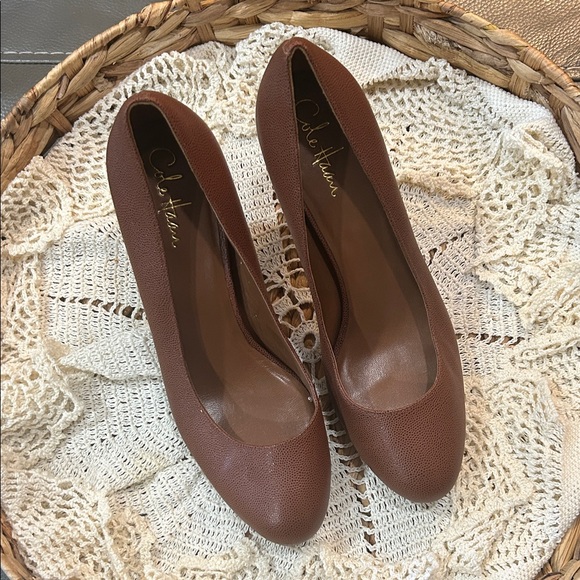 Cole Haan Women's Brown Heels. 4”. Size 10 - Picture 1 of 5